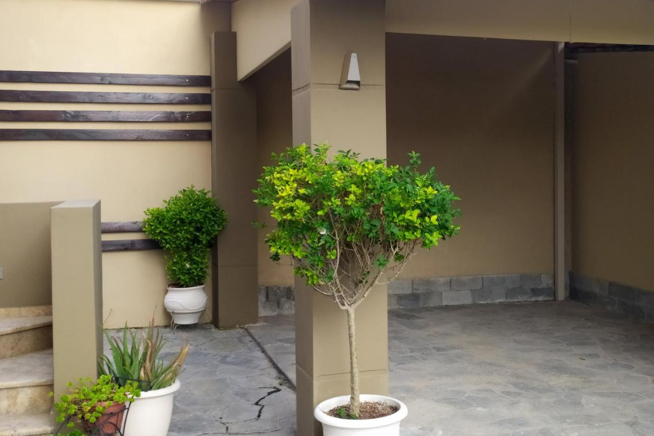 Ofrinio Central Apartments Exterior foto