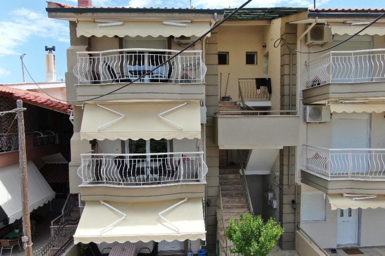 Ofrinio Central Apartments Exterior foto